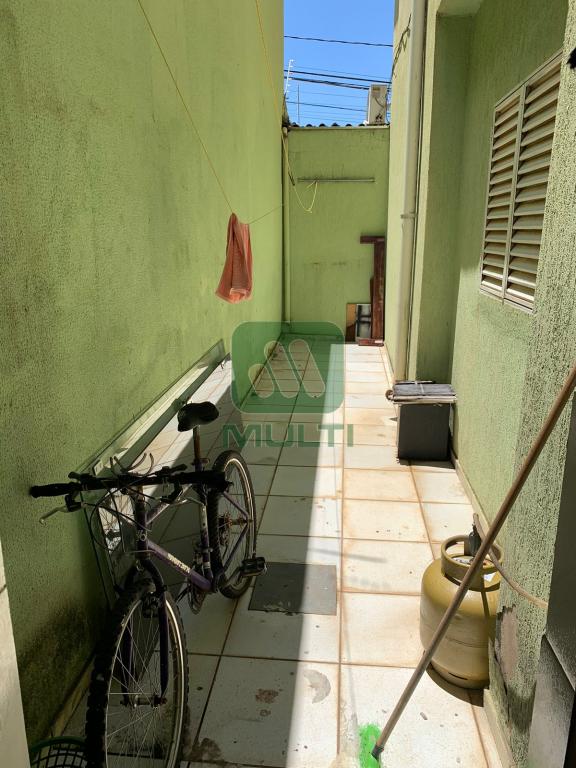 Casa à venda com 3 quartos, 190m² - Foto 16