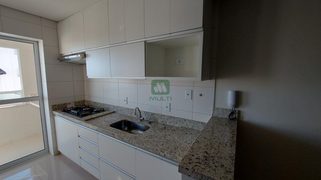 Apartamento à venda com 2 quartos, 56m² - Foto 4