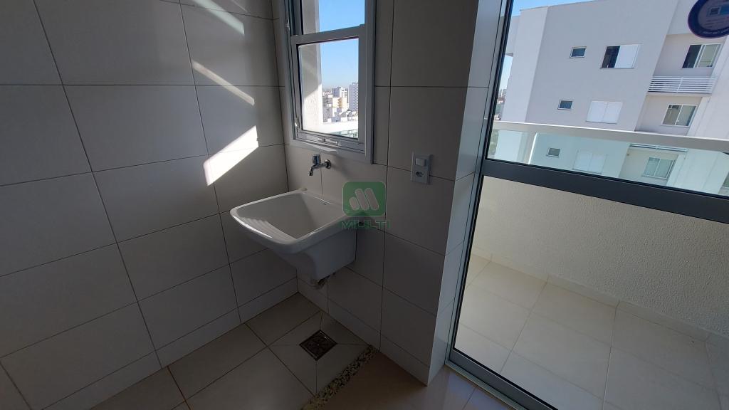 Apartamento à venda com 2 quartos, 56m² - Foto 5