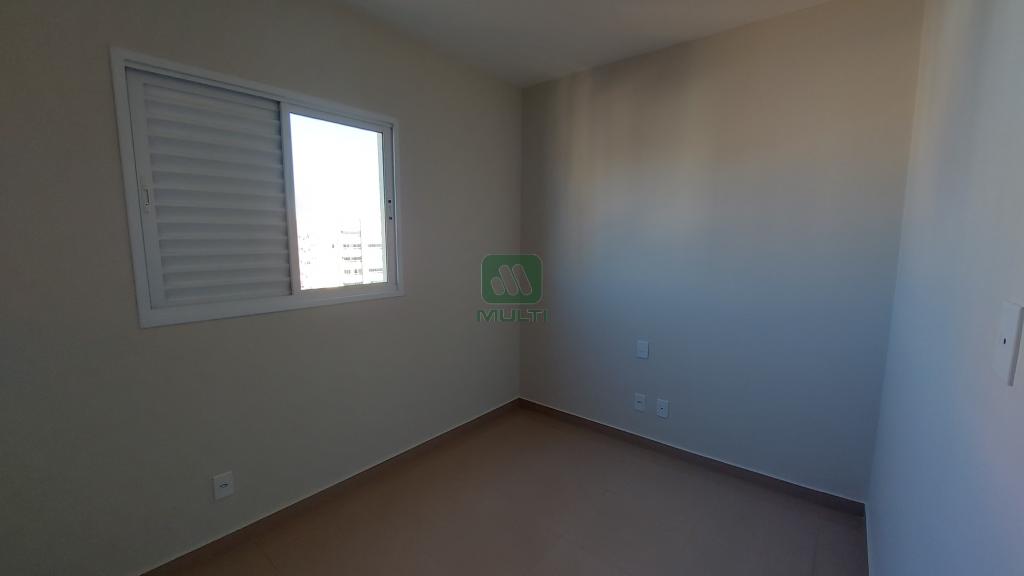 Apartamento à venda com 2 quartos, 56m² - Foto 9