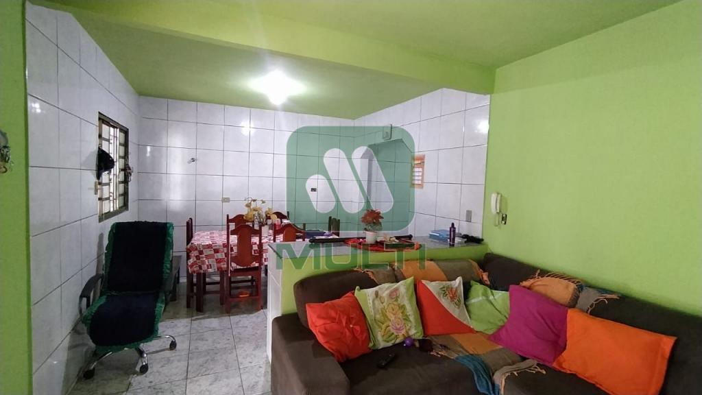 Casa à venda com 3 quartos, 122m² - Foto 18