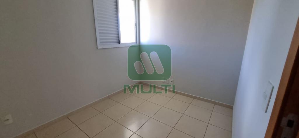 Apartamento à venda com 3 quartos, 105m² - Foto 13