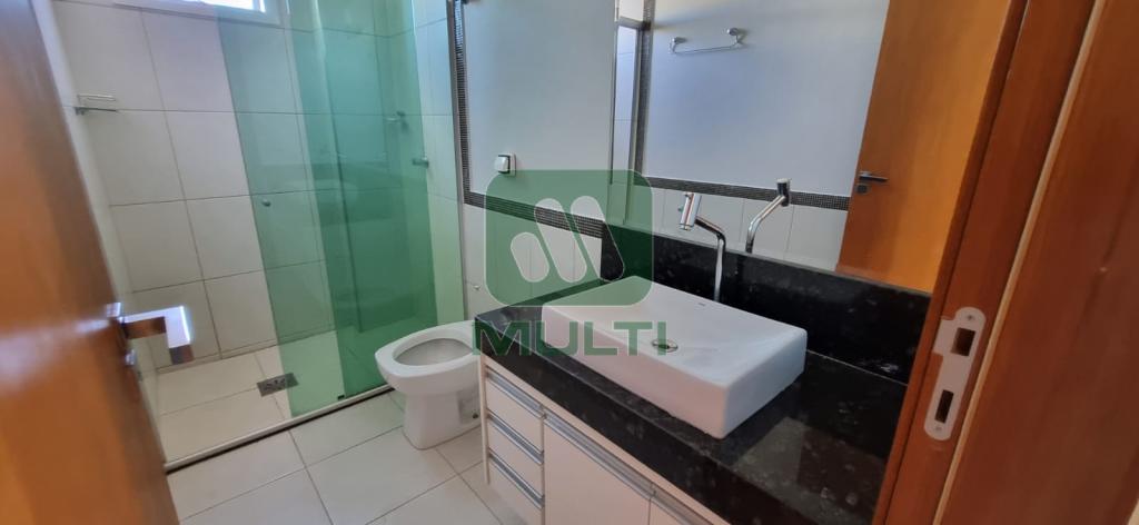 Apartamento à venda com 3 quartos, 105m² - Foto 17