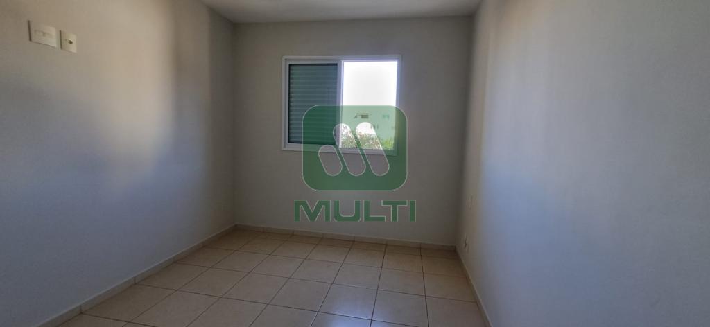 Apartamento à venda com 3 quartos, 105m² - Foto 18