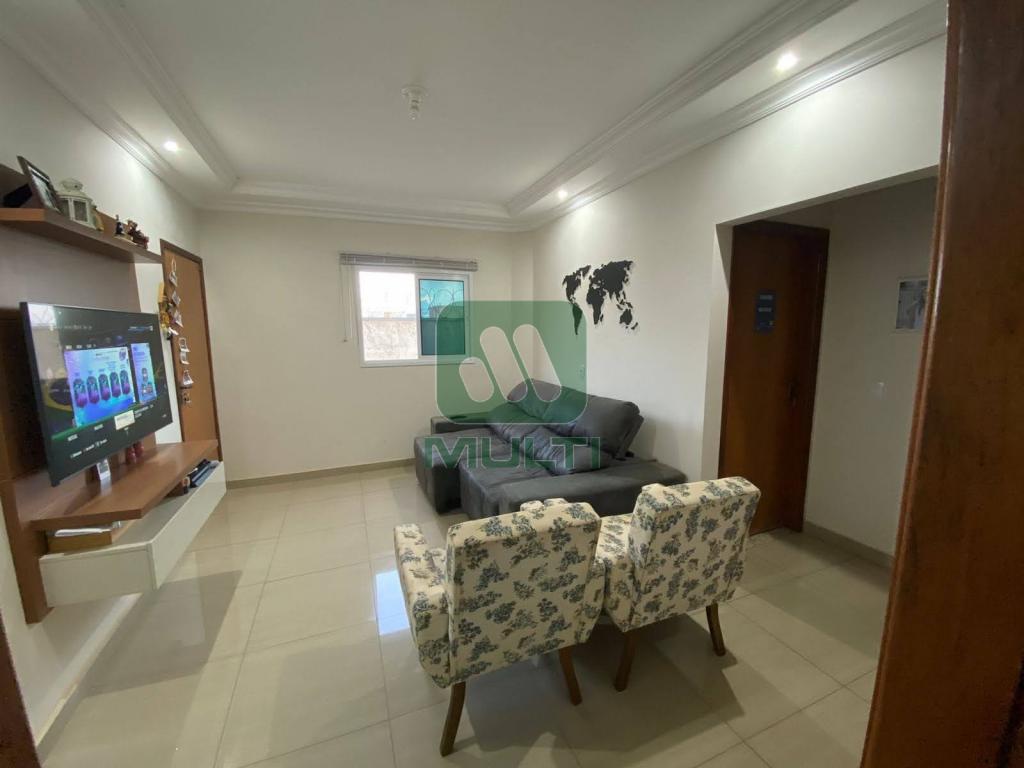 Apartamento à venda com 2 quartos, 90m² - Foto 4