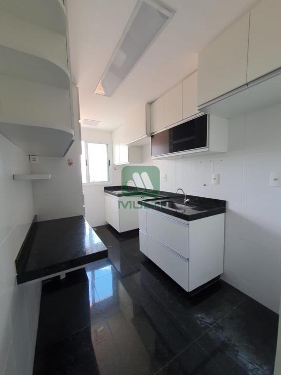 Apartamento à venda com 2 quartos, 55m² - Foto 1