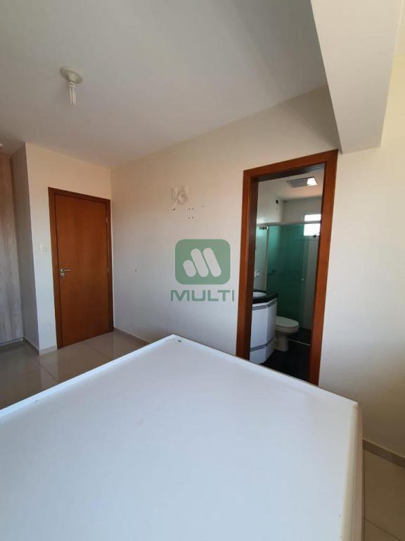 Apartamento à venda com 2 quartos, 55m² - Foto 14