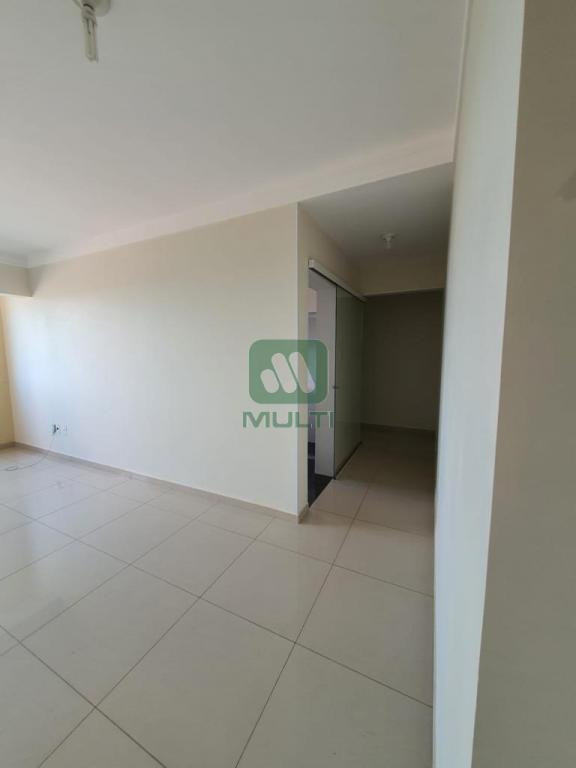 Apartamento à venda com 2 quartos, 55m² - Foto 22