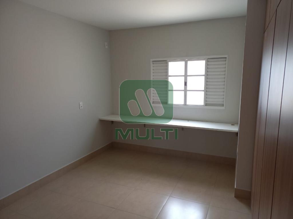 Apartamento à venda com 2 quartos, 74m² - Foto 5