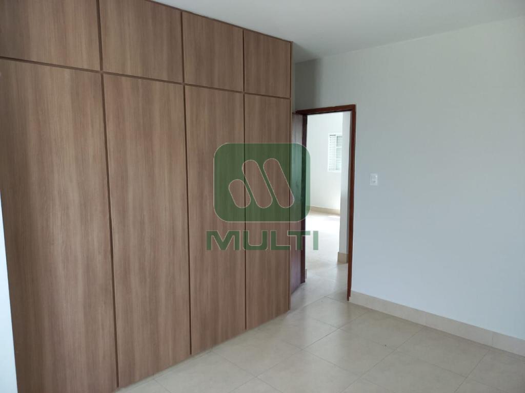 Apartamento à venda com 2 quartos, 74m² - Foto 6