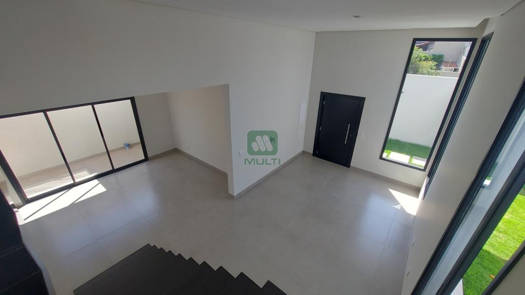 Casa à venda com 3 quartos, 177m² - Foto 18