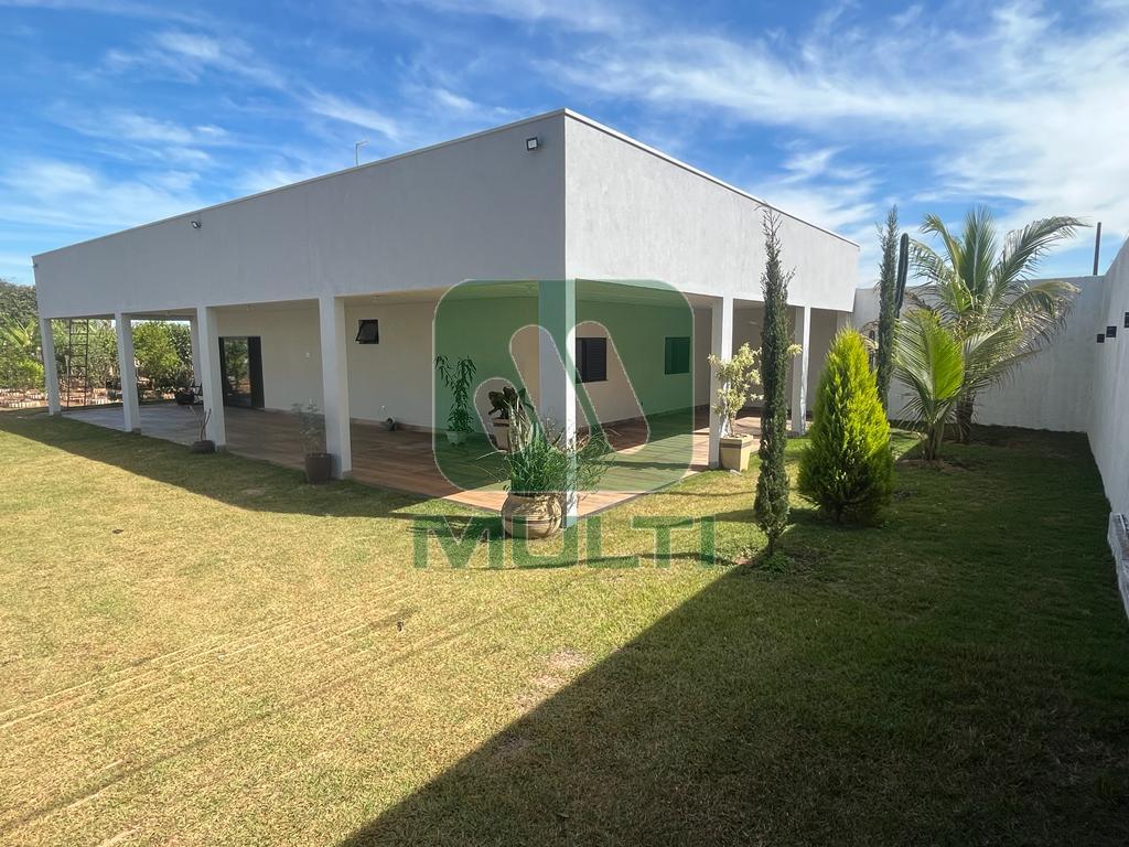 Fazenda à venda com 3 quartos, 270m² - Foto 13