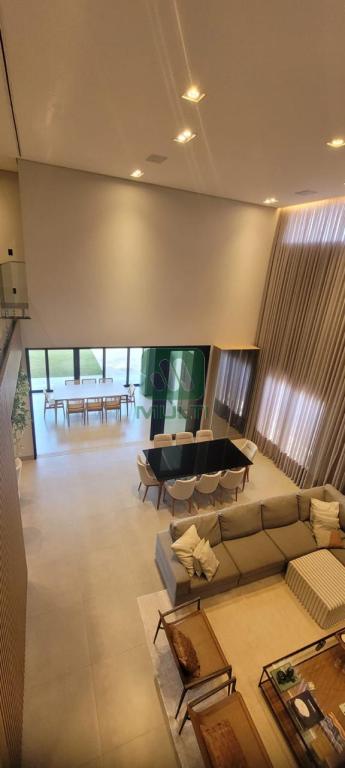 Casa de Condomínio à venda com 3 quartos, 355m² - Foto 27