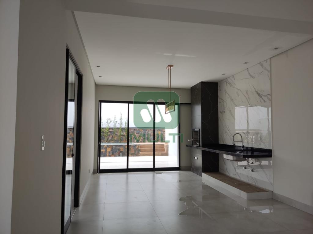 Casa de Condomínio à venda com 3 quartos, 256m² - Foto 15