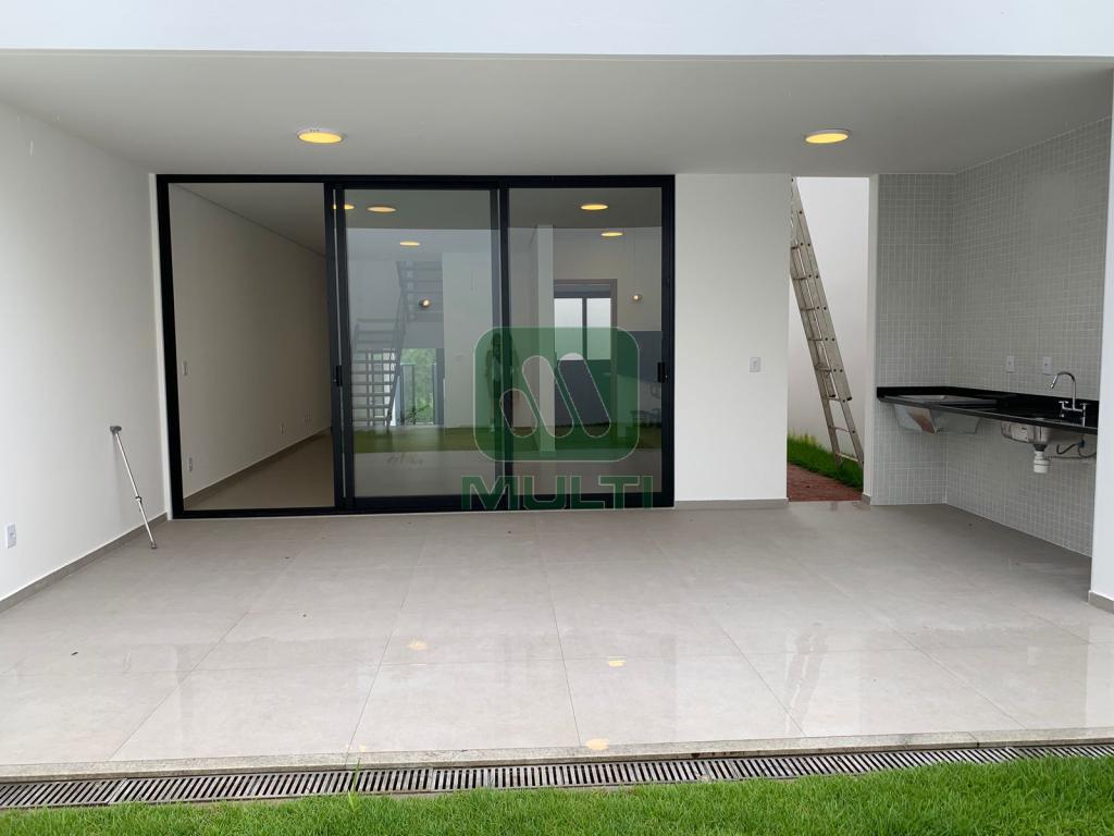 Casa à venda com 3 quartos, 156m² - Foto 16