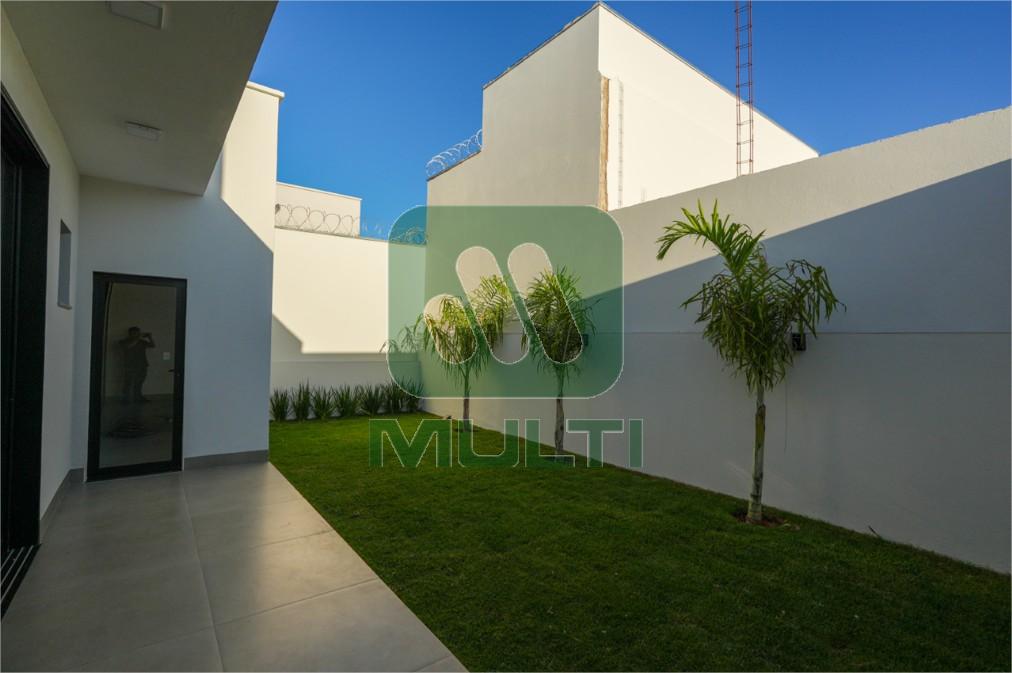 Casa à venda com 3 quartos, 145m² - Foto 9