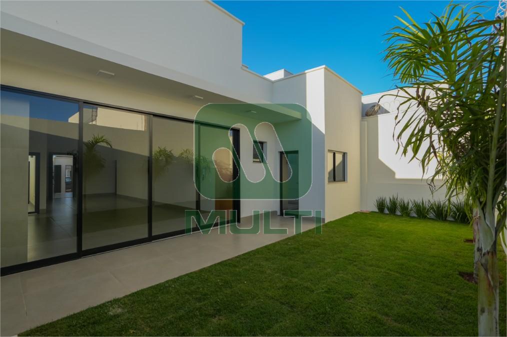 Casa à venda com 3 quartos, 145m² - Foto 10