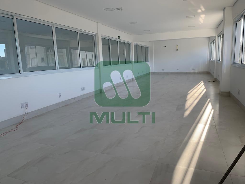 Prédio Inteiro à venda com 1 quarto, 535m² - Foto 8