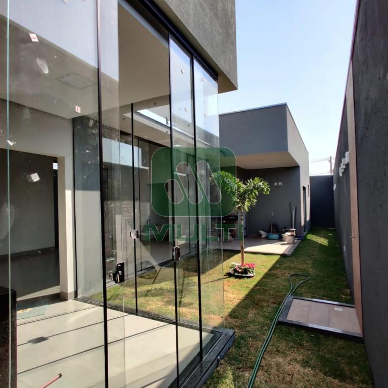 Casa à venda com 3 quartos, 156m² - Foto 4