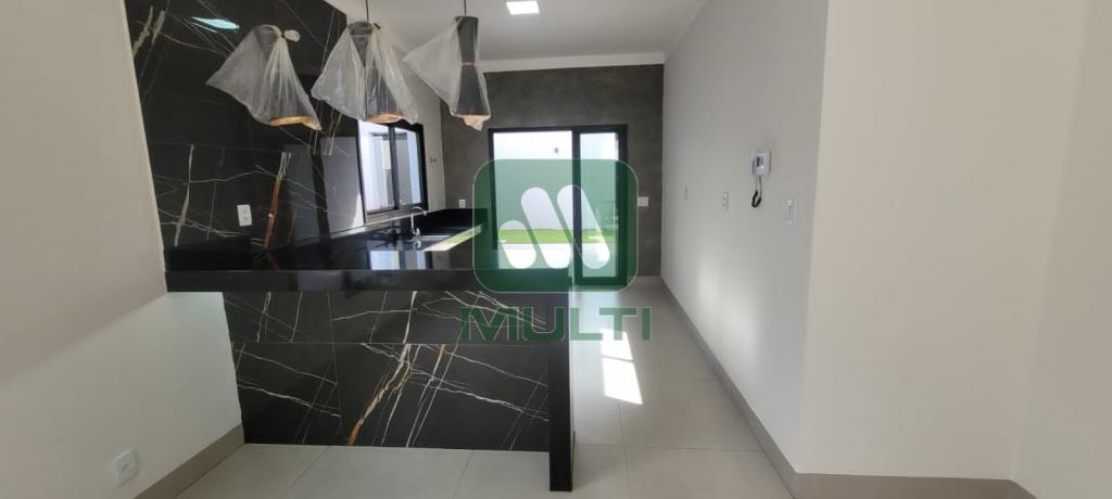 Casa à venda com 3 quartos, 150m² - Foto 5