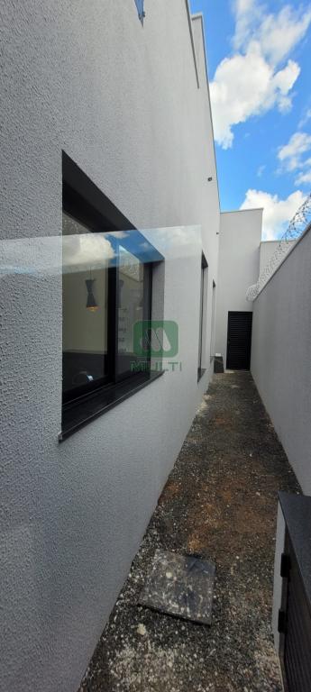 Casa à venda com 3 quartos, 150m² - Foto 25