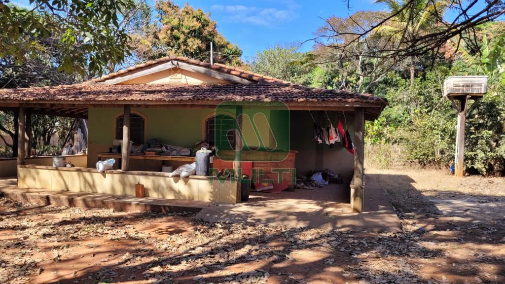 Fazenda à venda com 1 quarto, 10000m² - Foto 1