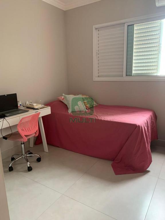 Apartamento à venda com 3 quartos, 156m² - Foto 10