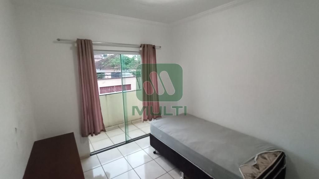 Casa à venda com 4 quartos, 300m² - Foto 5