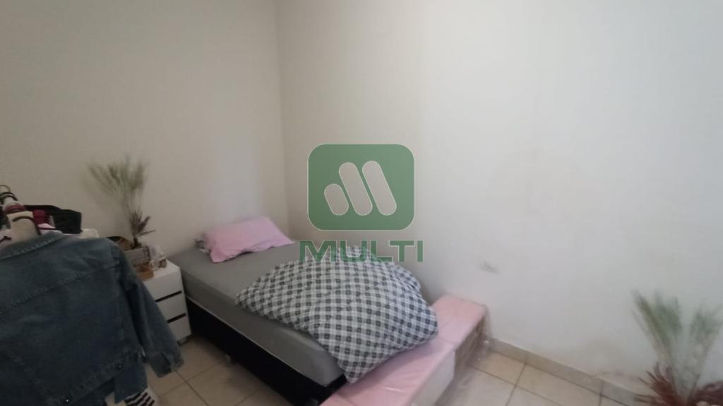 Casa à venda com 4 quartos, 300m² - Foto 19