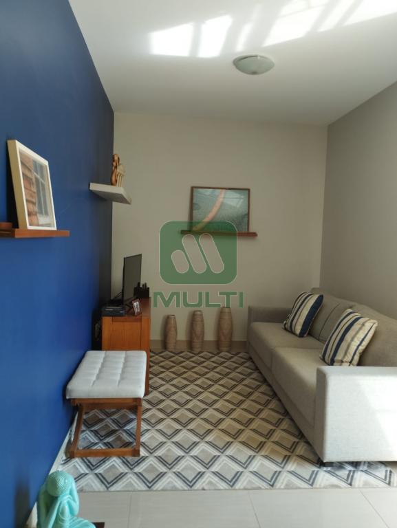 Apartamento à venda com 2 quartos, 55m² - Foto 8