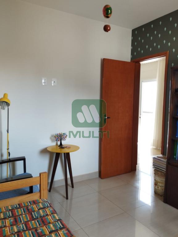 Apartamento à venda com 2 quartos, 55m² - Foto 10