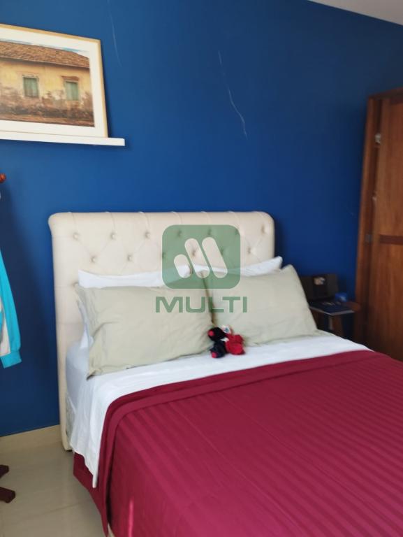 Apartamento à venda com 2 quartos, 55m² - Foto 11