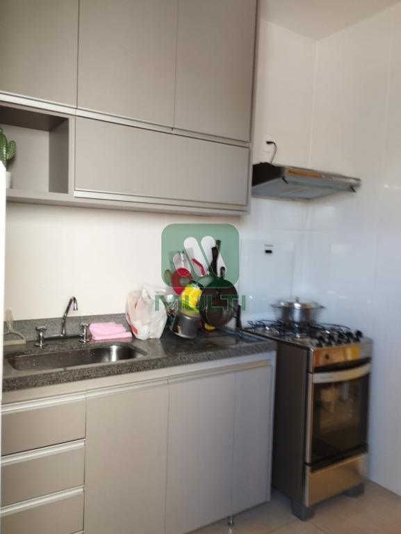 Apartamento à venda com 2 quartos, 55m² - Foto 15