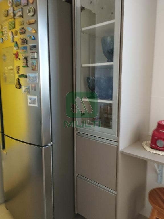 Apartamento à venda com 2 quartos, 55m² - Foto 17