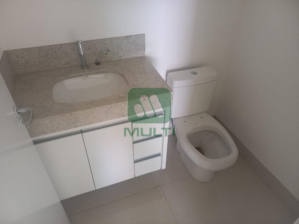 Apartamento à venda com 3 quartos, 145m² - Foto 6