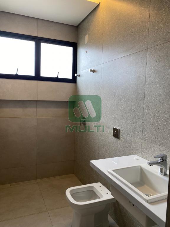 Casa de Condomínio à venda com 3 quartos, 240m² - Foto 5