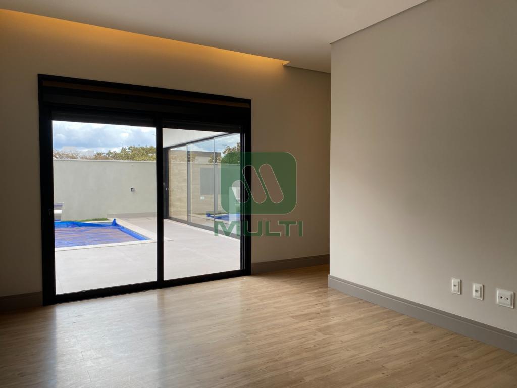 Casa de Condomínio à venda com 3 quartos, 240m² - Foto 13