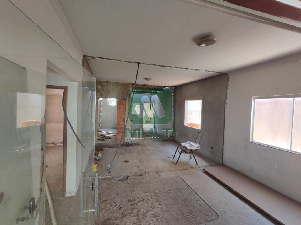 Casa à venda com 3 quartos, 120m² - Foto 10