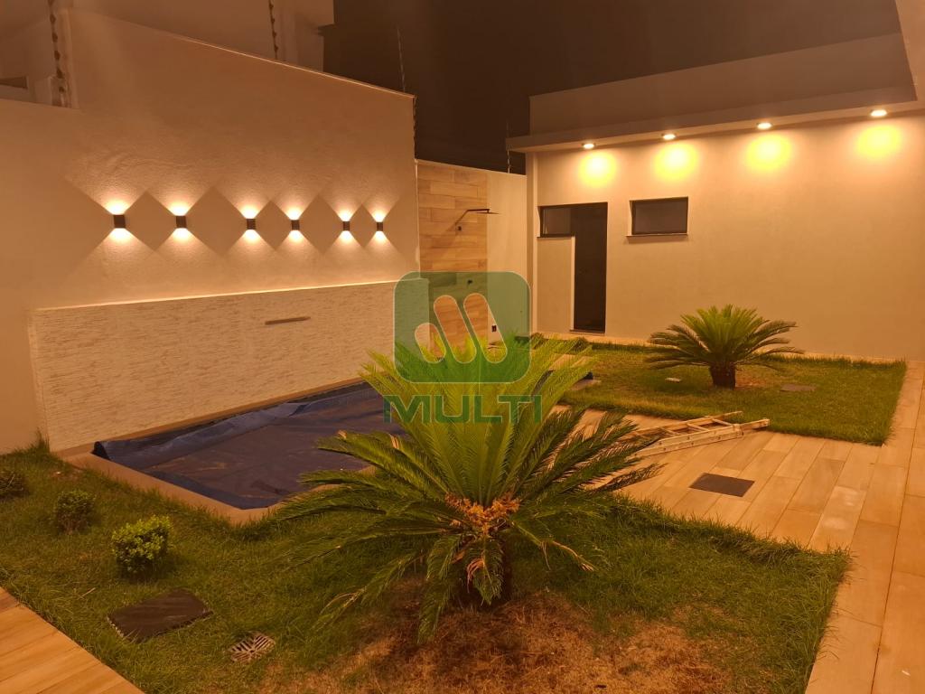 Casa à venda com 3 quartos, 185m² - Foto 10