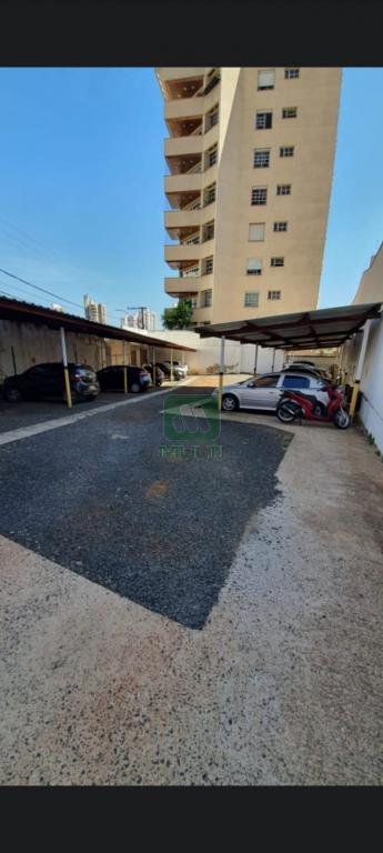 Terreno à venda com 1 quarto, 47502m² - Foto 1