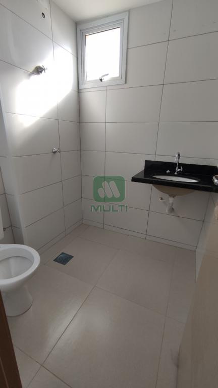 Apartamento à venda com 2 quartos, 66m² - Foto 6