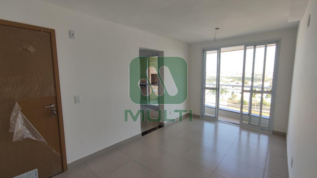 Apartamento à venda com 2 quartos, 66m² - Foto 8