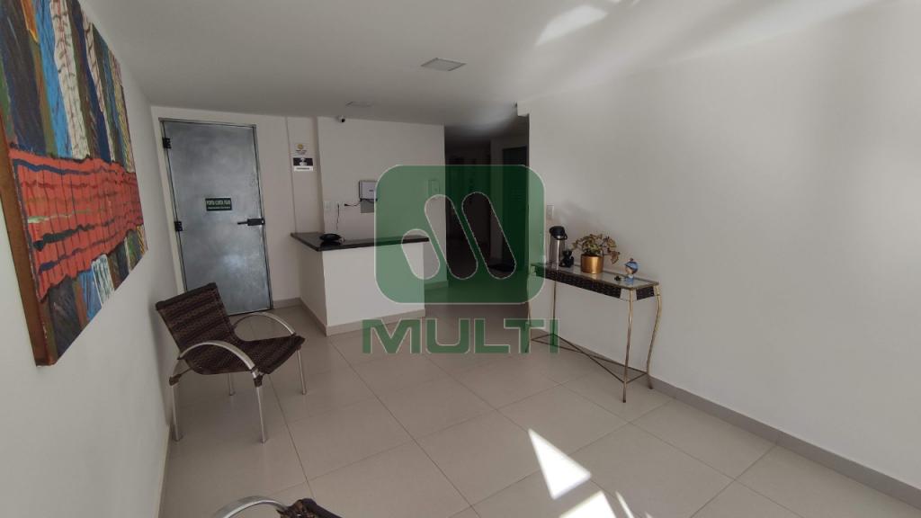 Apartamento à venda com 2 quartos, 66m² - Foto 10