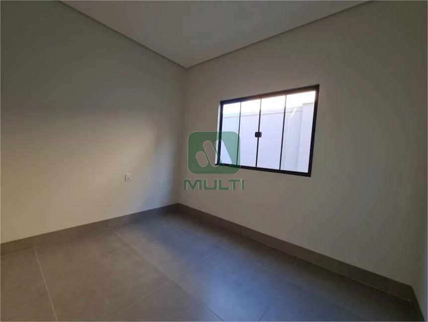 Casa à venda com 3 quartos, 140m² - Foto 4