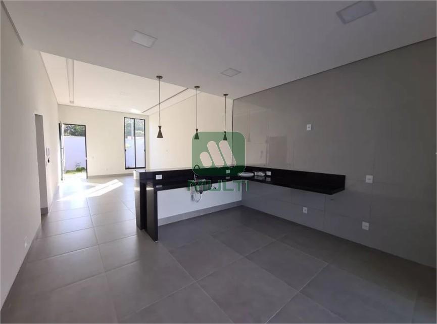 Casa à venda com 3 quartos, 140m² - Foto 10