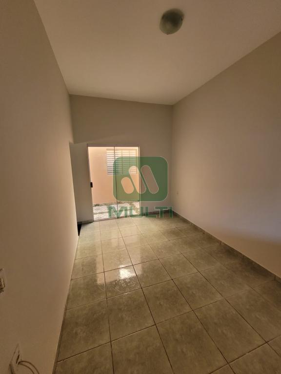 Casa à venda com 3 quartos, 150m² - Foto 7