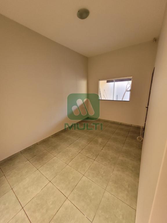 Casa à venda com 3 quartos, 150m² - Foto 11