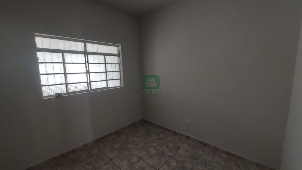 Casa à venda com 3 quartos, 135m² - Foto 7