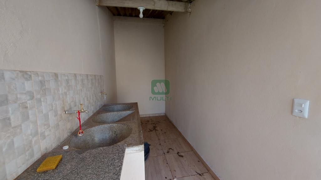 Casa à venda com 3 quartos, 135m² - Foto 16