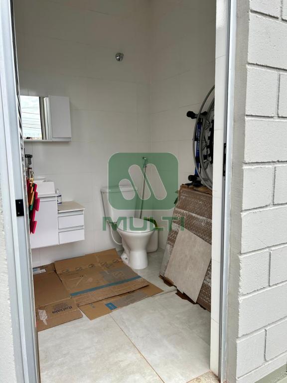 Casa à venda com 2 quartos, 100m² - Foto 16